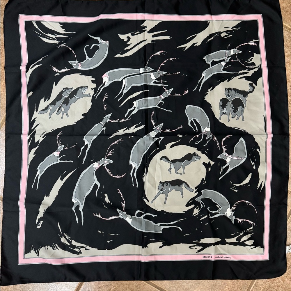 Magenta Designs Jocelyne Mange Scarf pink black white wolves